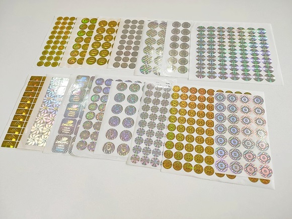 Background Colors of Hologram Sticker